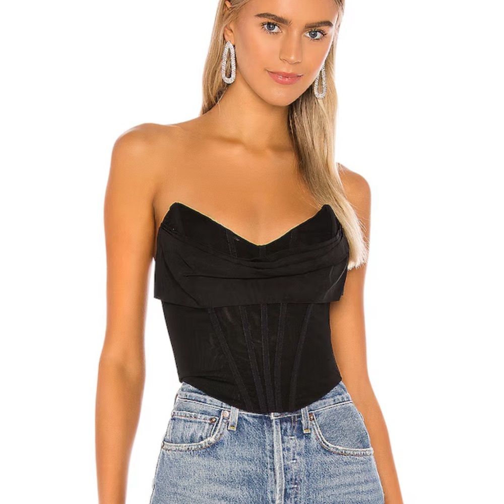 Hailee Bustier Top in Black
NBD - REVOLVE Strapless Women's Top